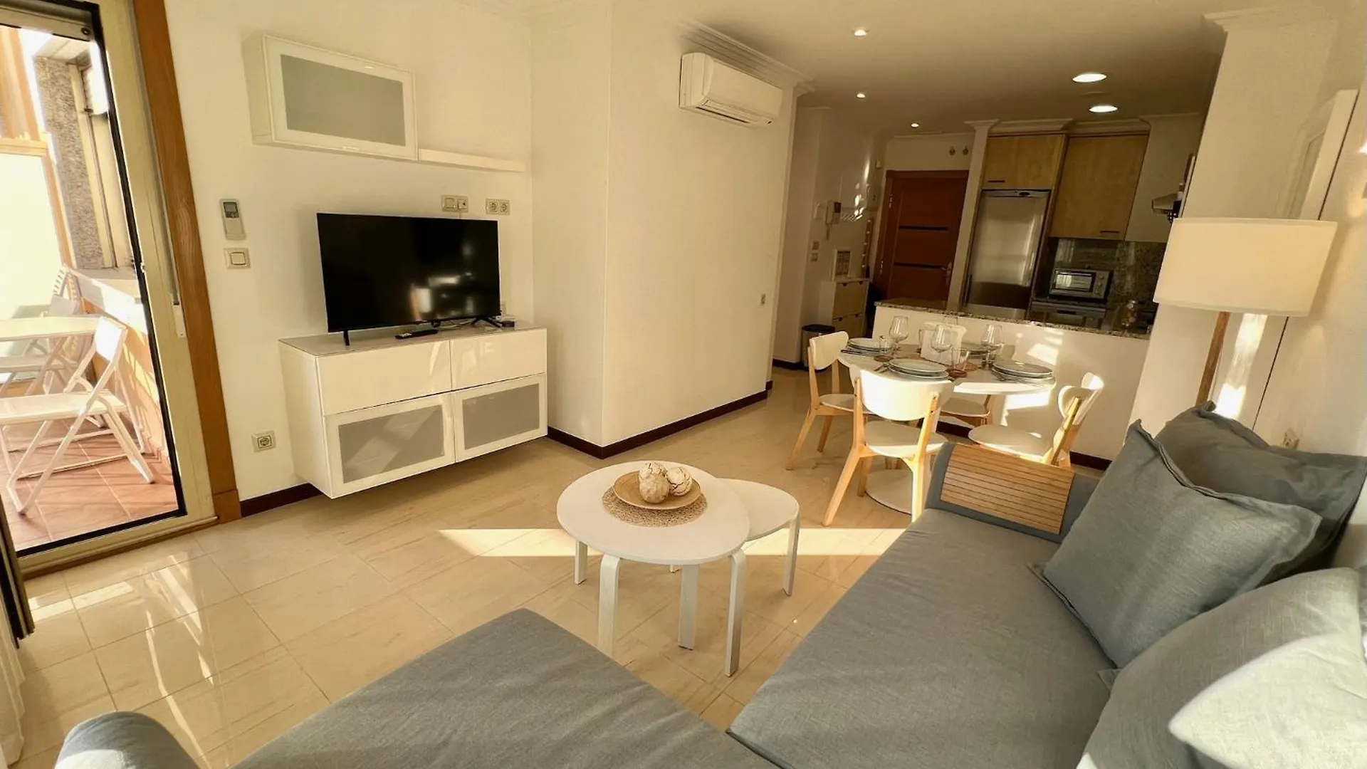Bright And Cozy Apartment With Pool And Jacuzzi And Near Beach Fuengirola Ισπανία